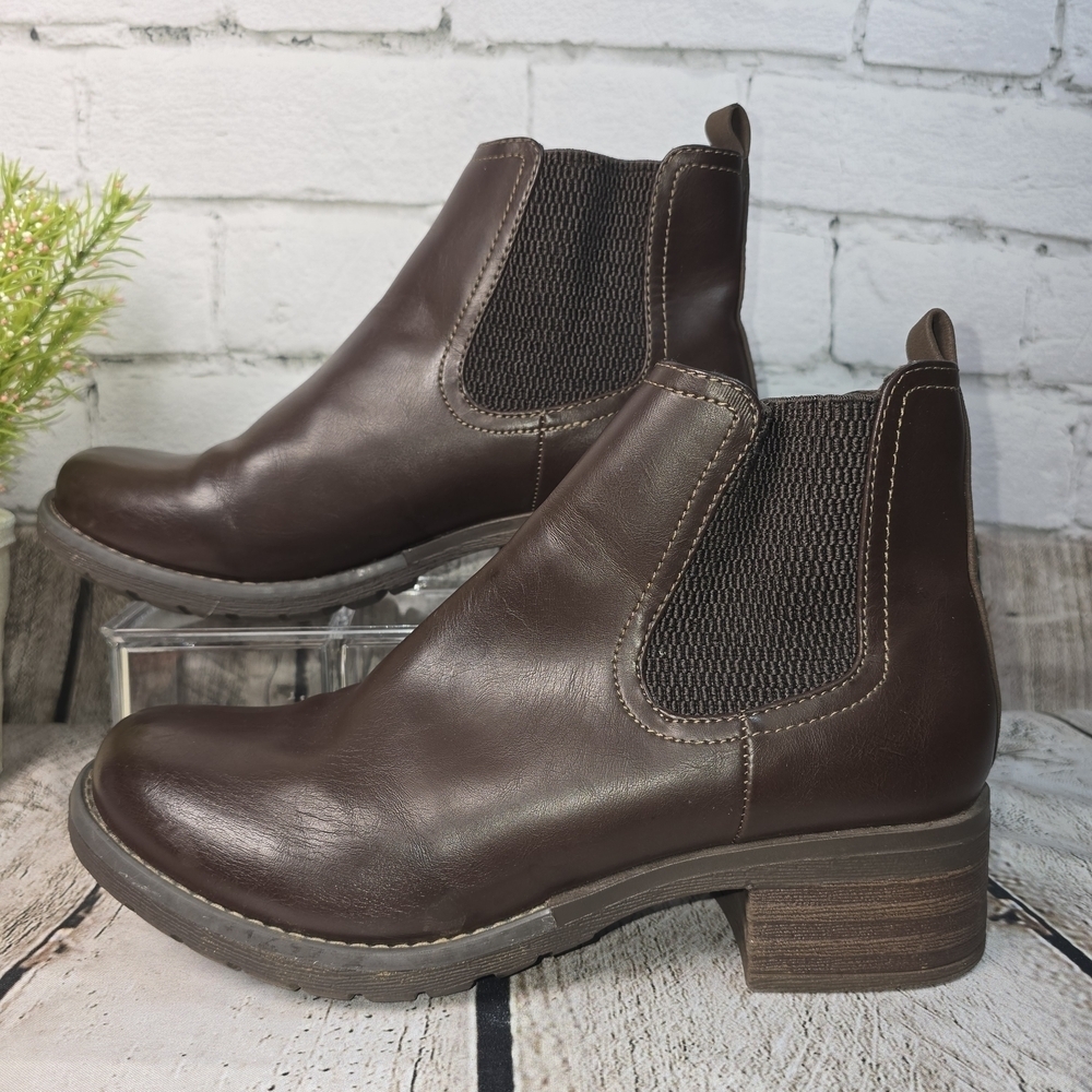 Eastland Jasmine Chelsea Dark Brown Ankle Boot slip on Womens 9 EUC - Picture 5 of 11